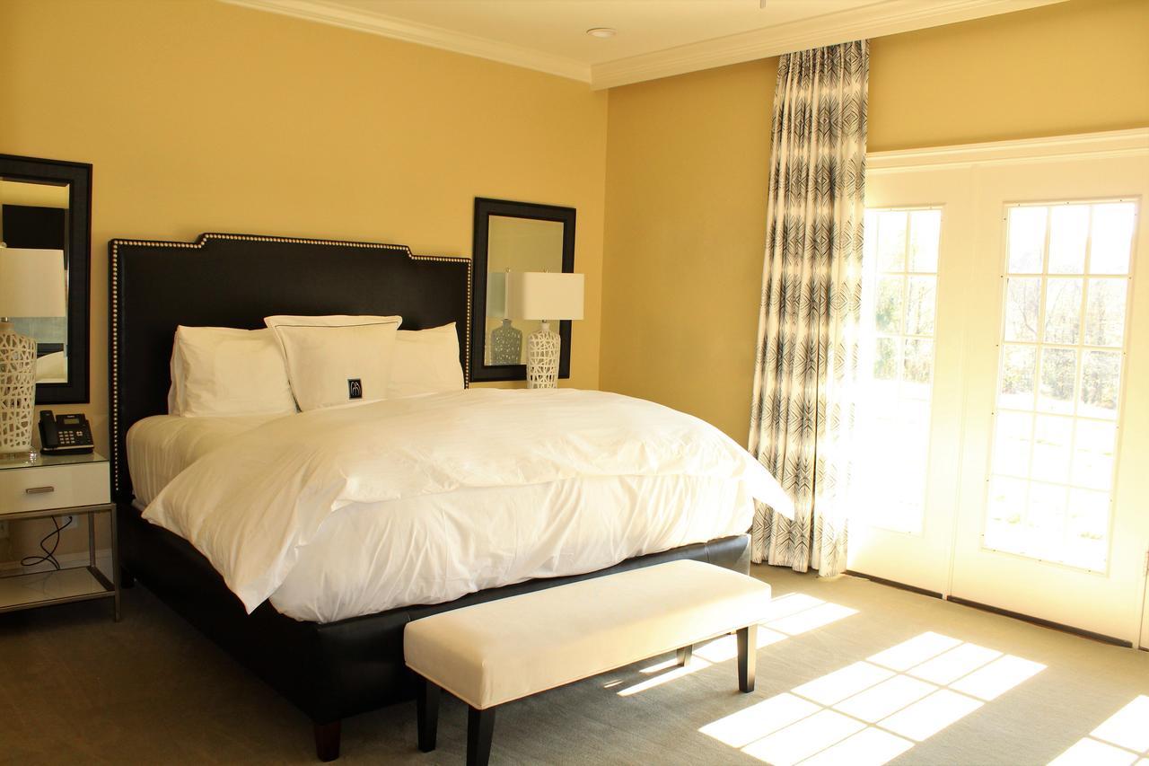 The Inn At Willow Grove Orange Exterior photo