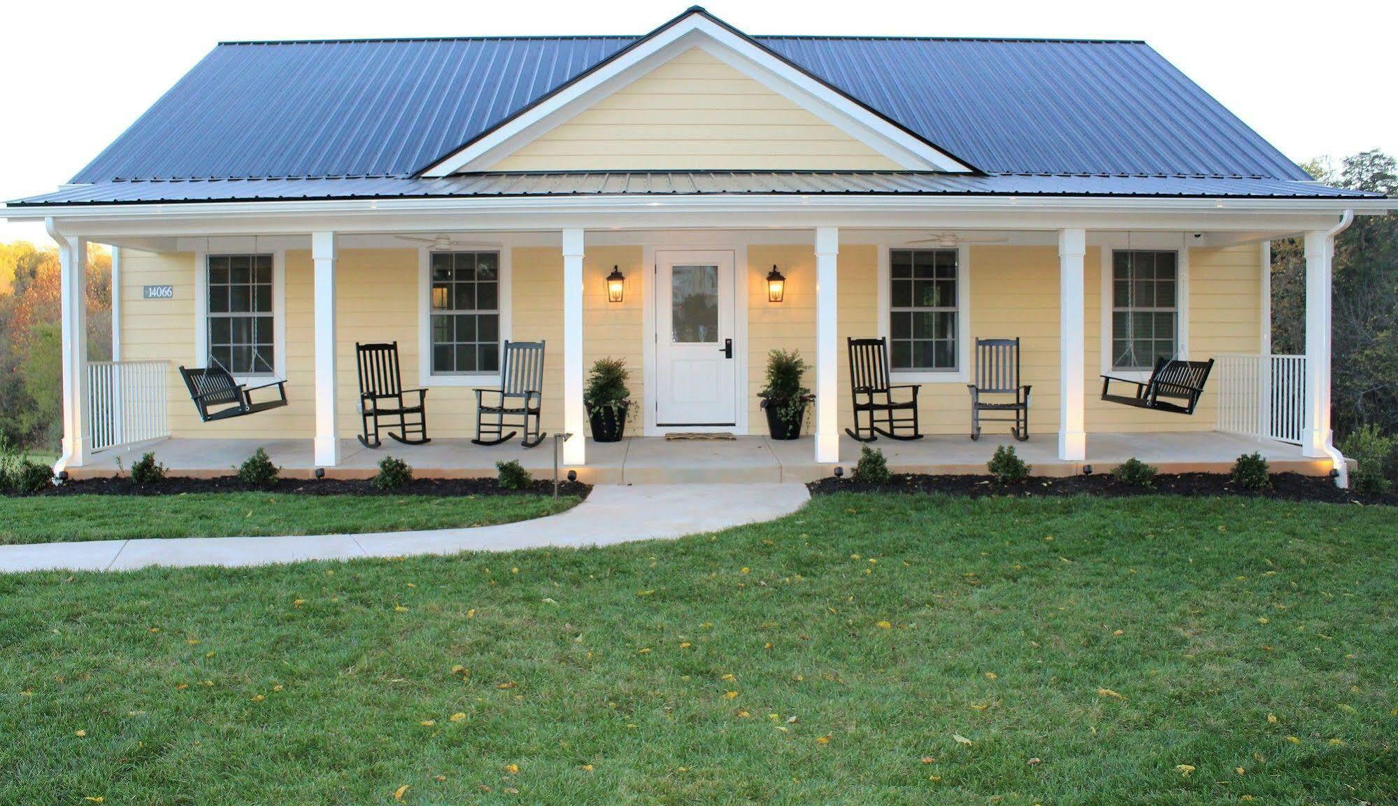 The Inn At Willow Grove Orange Exterior photo